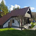 Počitniška hiša Near Ljubljana - Hawknest Dobravica