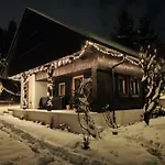 Počitniška hiša Near Ljubljana - Hawknest