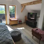 Near Ljubljana - Hawknest Počitniška hiša *