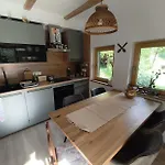 Near Ljubljana - Hawknest Počitniška hiša *