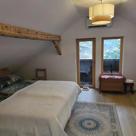 Holiday home Near Ljubljana - Hawknest *