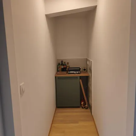 Holiday home Near Ljubljana - Hawknest Dobravica